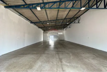 Galpão/Depósito/Armazém com 1 Quarto à venda, 220m² no Jardim dos Ipês II, Araguaína