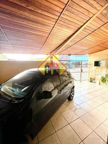 Sobrado com 3 Quartos à venda, 200m² no Vila Areao, Taubaté