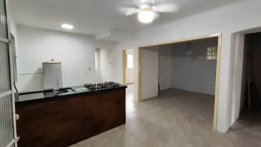 Sobrado com 7 Quartos para alugar, 200m² no Barnabé, Gravataí