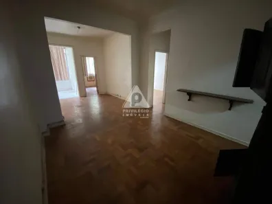 Apartamento com 2 Quartos à venda, 91m² no Leme, Rio de Janeiro