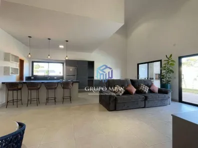 Casa de Condomínio com 3 Quartos para alugar, 182m² no Riviera de Santa Cristina XIII, Paranapanema