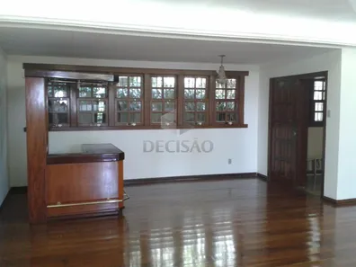 Casa com 5 Quartos à venda, 435m² no São Lucas, Belo Horizonte