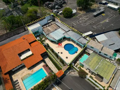Casa de Condomínio com 6 Quartos à venda, 1620m² no Adrianópolis, Manaus