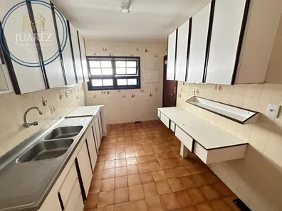 Casa com 3 Quartos à venda, 208m² no Pituba, Salvador