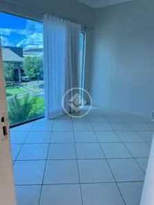 Casa de Condomínio com 4 Quartos para alugar, 253m² no Jardins Madri, Goiânia