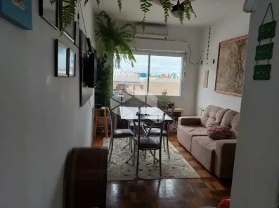 Apartamento com 2 Quartos à venda, 70m² no Navegantes, Porto Alegre