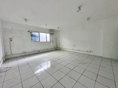 Sala Comercial com 3 Quartos à venda, 71m² no Adrianópolis, Manaus