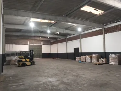 Galpão/Depósito/Armazém para alugar, 800m² no Porto Seco Pirajá, Salvador