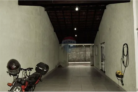 Casa com 3 Quartos à venda, 300m² no Região dos Lagos, Brasília