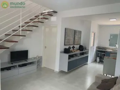 Sobrado com 2 Quartos à venda, 72m² no Granjas Panorama, Taubaté