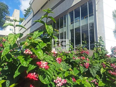 Ponto Comercial para alugar, 930m² no Carmo, Belo Horizonte