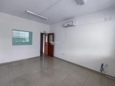 Sala Comercial para alugar, 200m² no Jardim das Nações, Taubaté