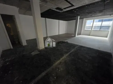 Sala Comercial para alugar, 120m² no Barra Olímpica, Rio de Janeiro