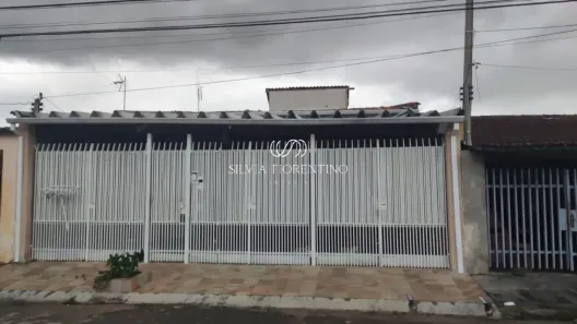 Casa com 3 Quartos à venda, 200m² no Parque Jaraguá, Taubaté