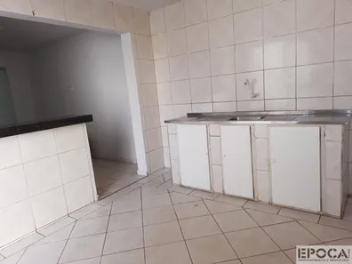 Casa com 3 Quartos para alugar, 198m² no Parque das Laranjeiras, Goiânia