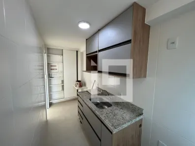 Apartamento com 2 Quartos para alugar, 70m² no Recreio dos Bandeirantes, Rio de Janeiro