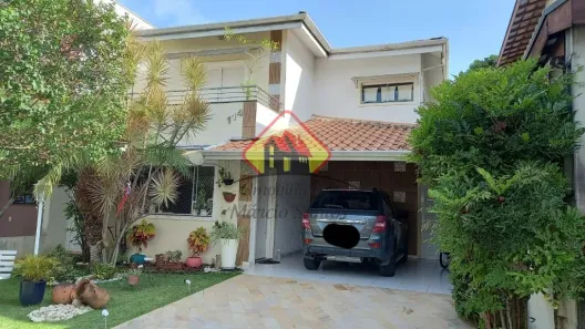 Casa com 3 Quartos à venda, 230m² no Loteamento Residencial Fazenda Casa Grande, Taubaté
