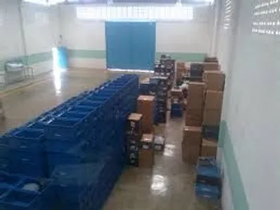 Galpão/Depósito/Armazém para venda ou aluguel, 527m² no Centro, Camaçari
