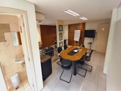 Sala Comercial à venda, 45m² no Santa Lúcia, Belo Horizonte