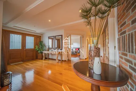 Casa com 5 Quartos à venda, 700m² no Planalto, Gramado