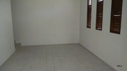 Casa com 3 Quartos para alugar, 145m² no Neópolis, Natal