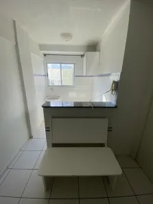 Kitnet com 1 Quarto para alugar, 21m² no Zona 07, Maringá