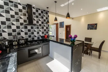 Casa de Condomínio com 3 Quartos para alugar, 170m² no Ninho Verde II, Pardinho