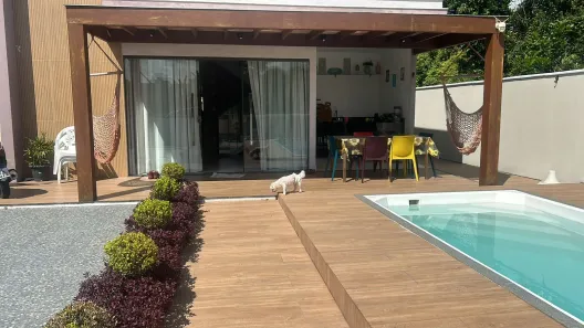 Casa de Condomínio com 4 Quartos para venda ou aluguel, 250m² no , Vera Cruz