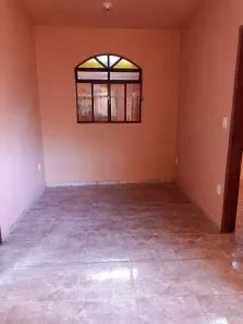 Casa com 3 Quartos para alugar, 40m² no Vista Alegre - 1ª Seção, Ibirité