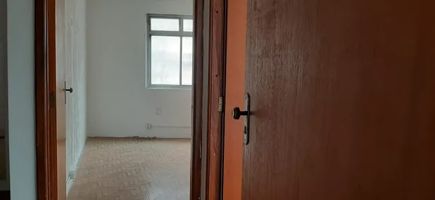 Sala Comercial para alugar, 52m² no Boqueirão, Santos