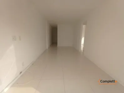 Apartamento com 3 Quartos para alugar, 88m² no Anil, Rio de Janeiro