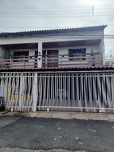 Sobrado com 5 Quartos à venda, 250m² no Areal, Brasília