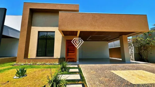 Casa de Condomínio com 3 Quartos à venda, 210m² no Plano Diretor Sul, Palmas