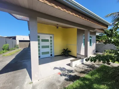 Casa com 3 Quartos à venda, 223m² no Riviera, Matinhos
