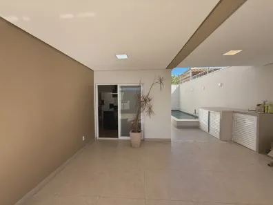 Casa de Condomínio com 3 Quartos para alugar, 140m² no Graciosa - Orla 14, Palmas