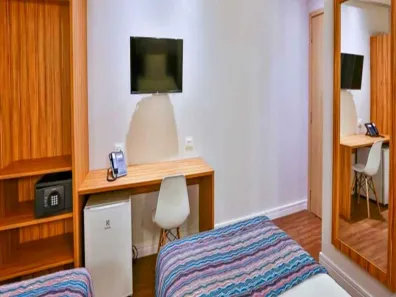 Flat com 1 Quarto à venda, 18m² no Parque Industrial Mário Bulhões, Maringá