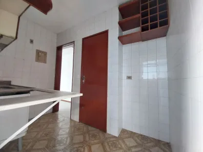 Apartamento com 3 Quartos para alugar, 56m² no Campo Grande, Rio de Janeiro