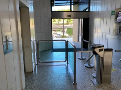 Sala Comercial à venda, 33m² no Brotas, Salvador