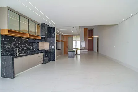 Casa com 4 Quartos à venda, 252m² no Alto da Boa Vista, Brasília