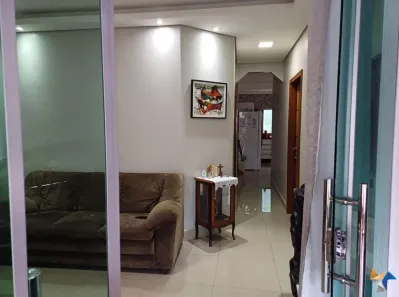 Casa com 3 Quartos à venda, 144m² no Samambaia Norte, Brasília
