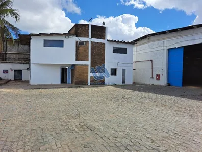Galpão/Depósito/Armazém para alugar, 4000m² no Águas Claras, Salvador
