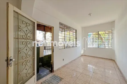 Ponto Comercial com 3 Quartos para alugar, 350m² no Santa Tereza, Belo Horizonte