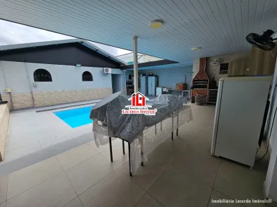 Casa com 4 Quartos à venda, 318m² no Compensa, Manaus