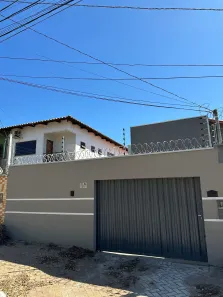 Casa com 3 Quartos para alugar, 90m² no Plano Diretor Sul, Palmas