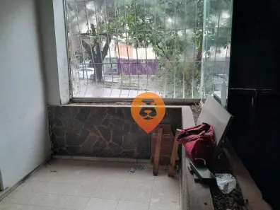 Imóvel Comercial com 2 Quartos para alugar, 110m² no Santa Efigênia, Belo Horizonte