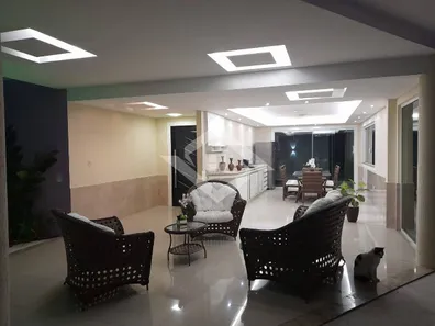 Casa de Condomínio com 4 Quartos à venda, 260m² no Campo Grande, Rio de Janeiro