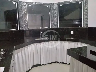 Casa com 3 Quartos para venda ou aluguel, 260m² no Ogiva, Cabo Frio