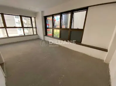 Sala Comercial à venda, 31m² no São Domingos, Niterói