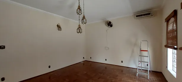 Casa com 4 Quartos à venda, 320m² no Vila Yamada, Araraquara