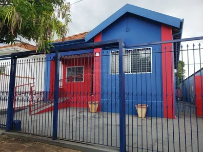Casa com 4 Quartos à venda, 130m² no Centro, Araraquara